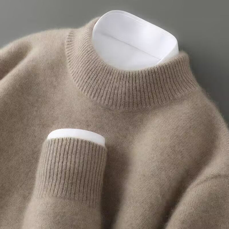 Robin | Elegant Soft Knit Turtleneck