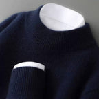 Robin | Elegant Soft Knit Turtleneck