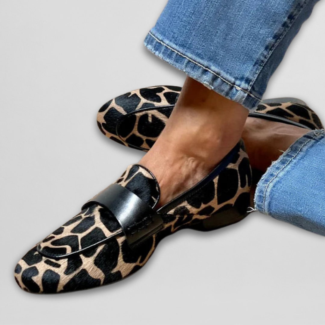 Evelyn | Women's Classic Slip-On Shoes